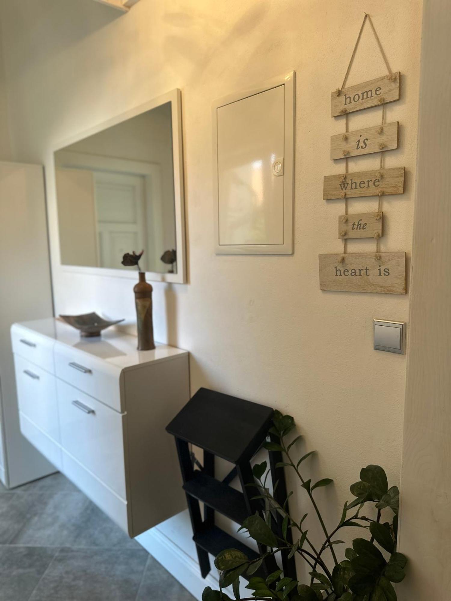 Comfort Apartment Brno-City Center ภายนอก รูปภาพ